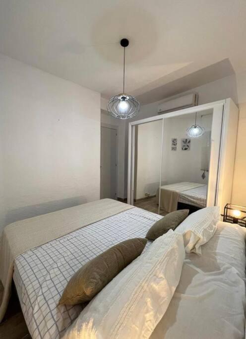 Apartamento Centrico Y En Primera Linea De Playa Apartment Benidorm Ngoại thất bức ảnh