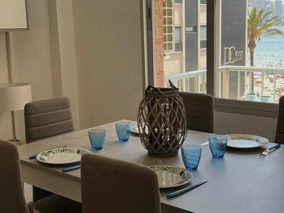 Apartamento Centrico Y En Primera Linea De Playa Apartment Benidorm Ngoại thất bức ảnh
